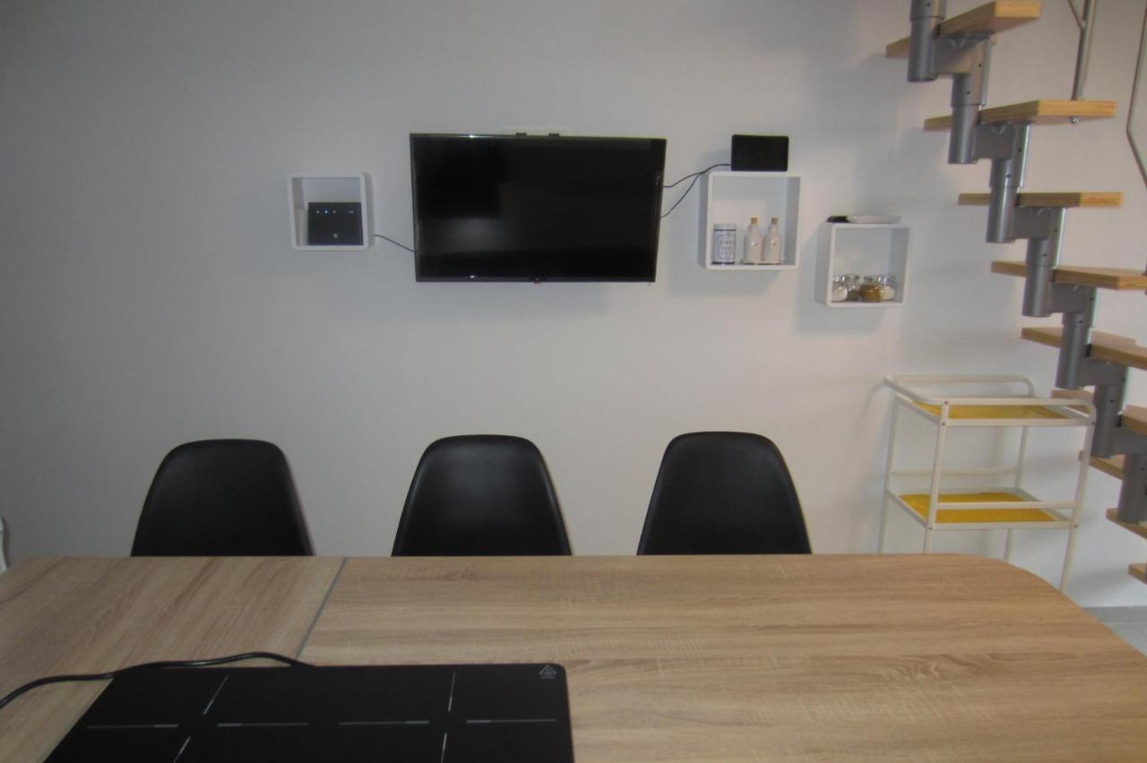 Apartman Valinor Miholascica Εξωτερικό φωτογραφία