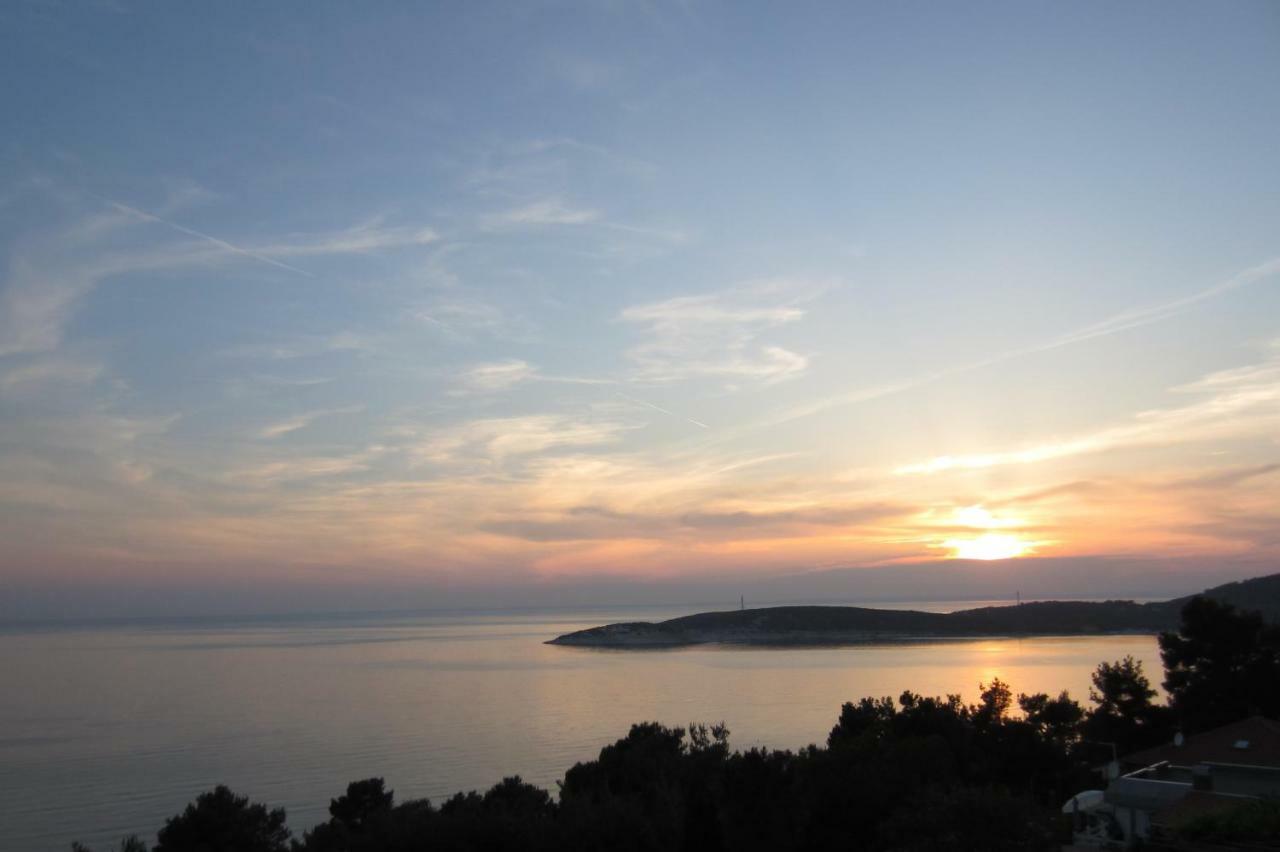 Apartman Valinor Miholascica Εξωτερικό φωτογραφία